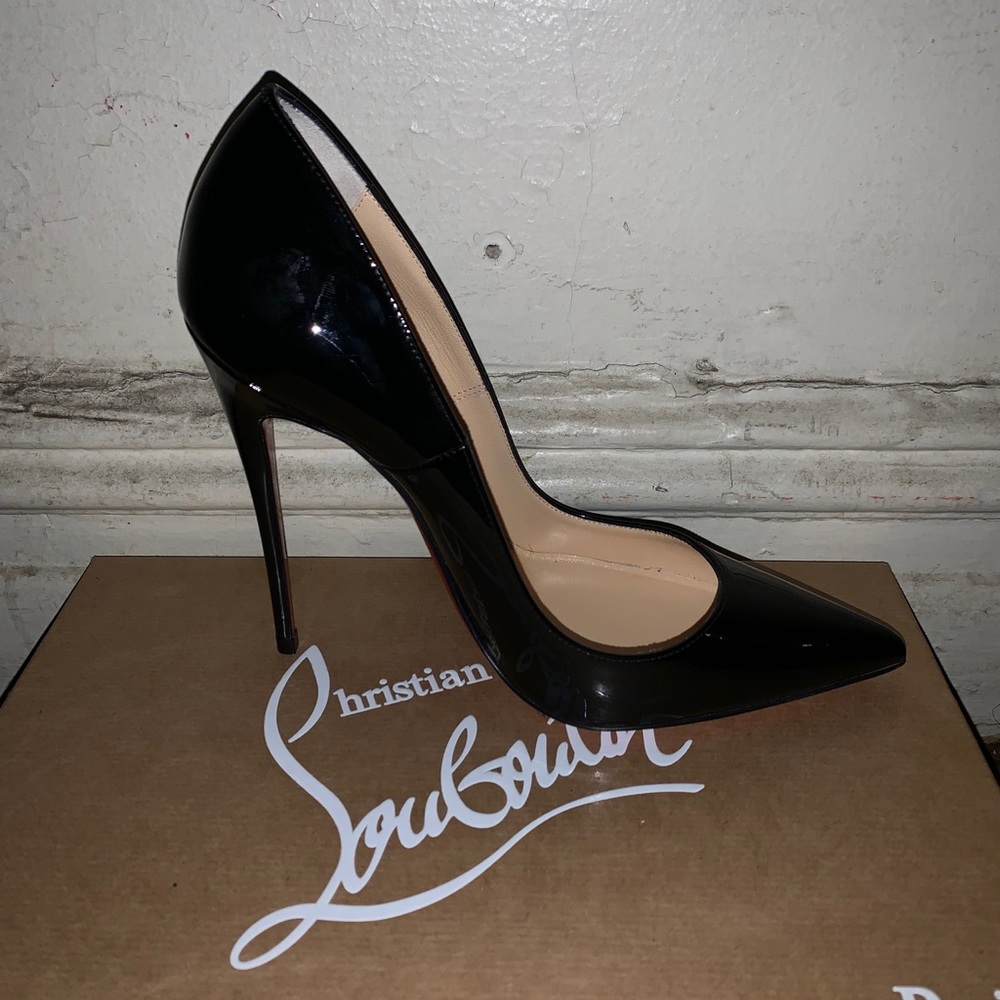 Christian Louboutin Pumps